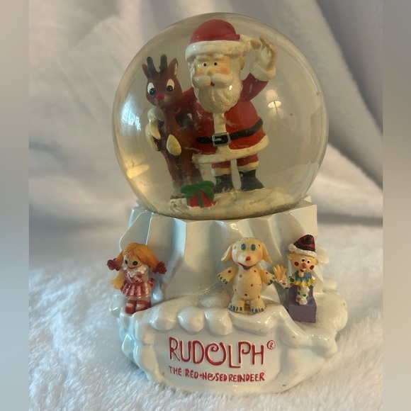 Vintage Rudolph the Red-Nosed Reindeer Snow Globe Collectible Holiday Decoration - Picture 9 of 11